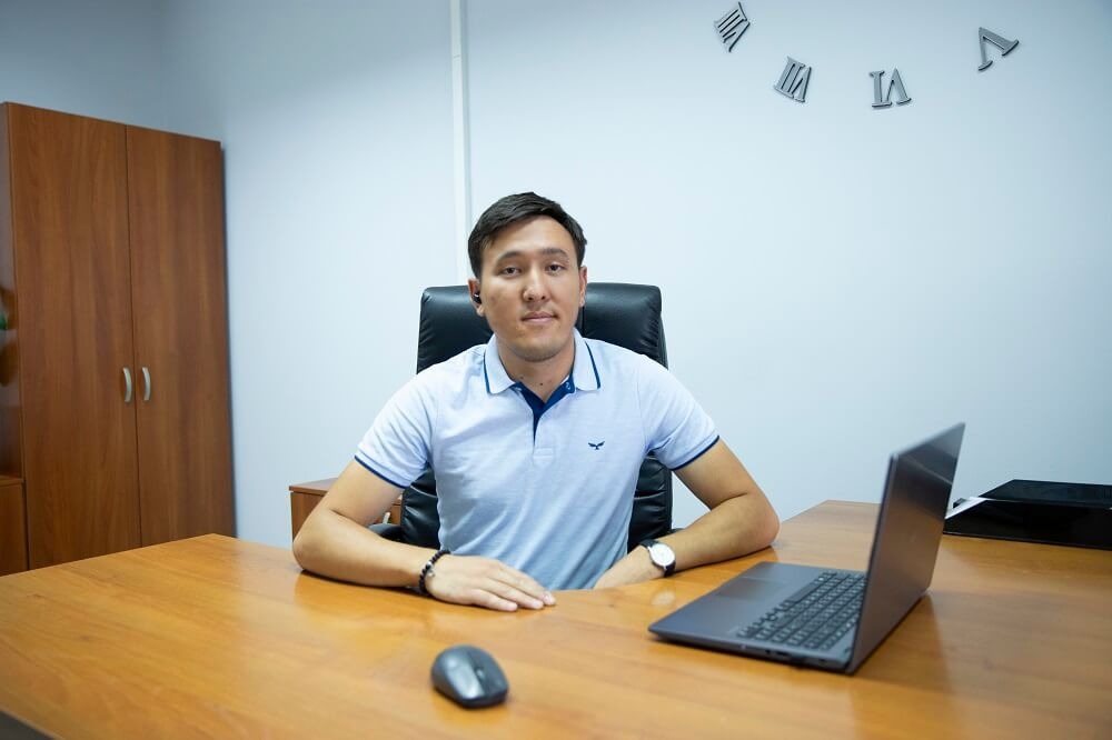 Менеджер по продажам - Кенесов Улас Менеджер по продажам - Кенесов Улас